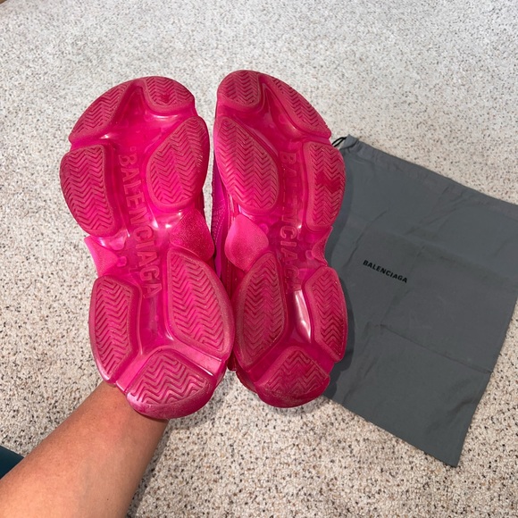 Balenciaga Triple S clear sole sneaker in fuchsia pink size EU39 US9 Authentic. - Picture 9 of 11